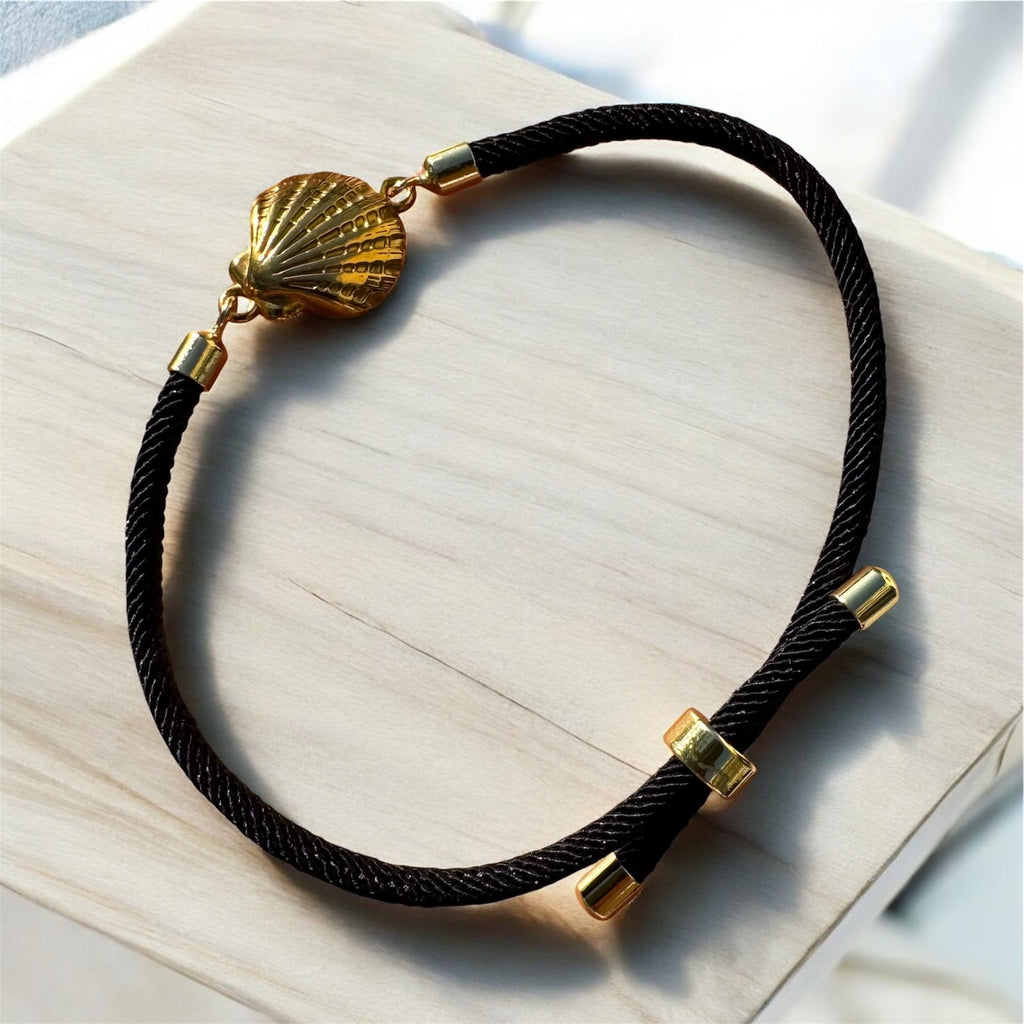 Luna Shell Bracelet